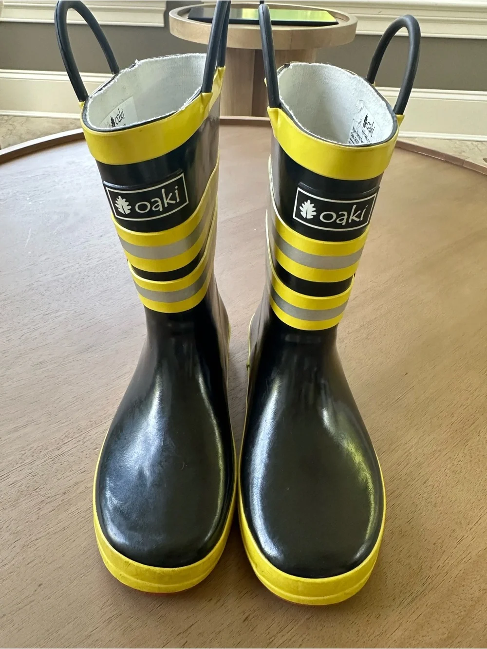 OAKI Fireman Rescue Rain Boots, Size 2 Big Kid
